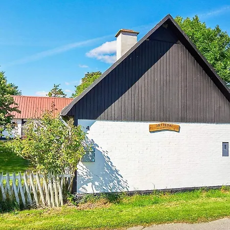 5 Person Holiday In Aakirkeby Prázdninový dům